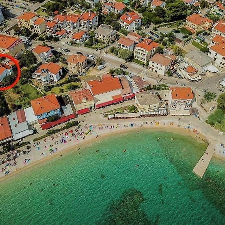 Sunny Grandma'S Garden Apartment Baška Exteriör bild