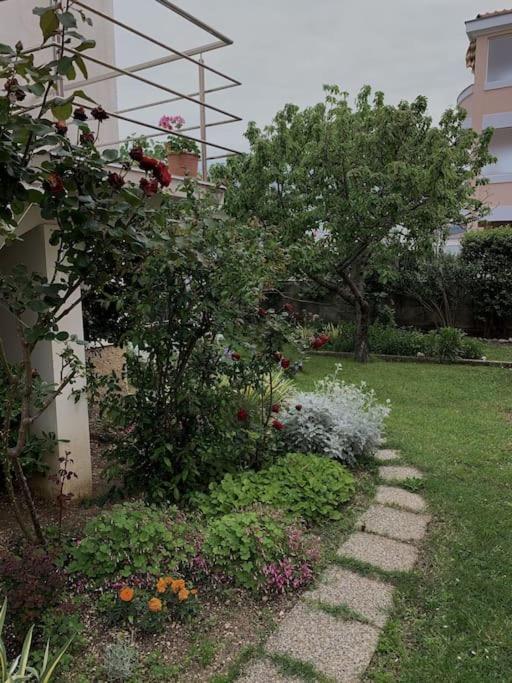 Sunny Grandma'S Garden Apartment Baška Exteriör bild
